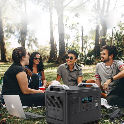 Outdoor 2000W Dwukierunkowy 2000W Szybkie wyjście AC Wielofunkcyjny Power Bank 2000W Solarny przenośny generator